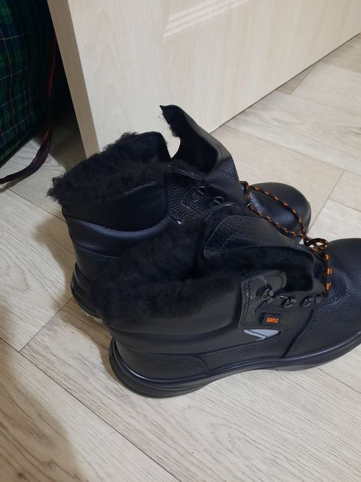 Ботинки спецобувь зима 43 размер