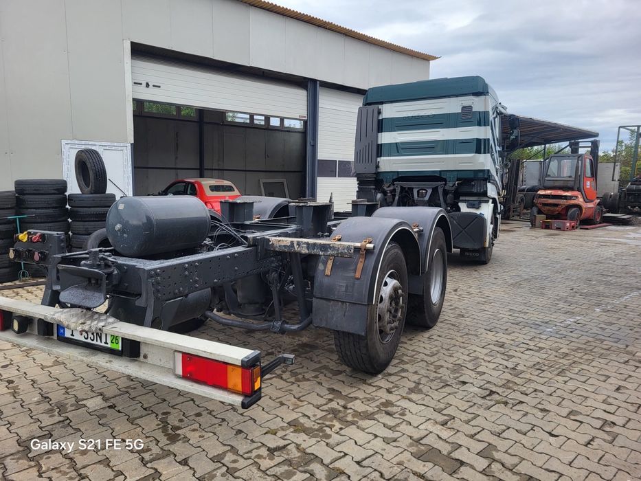 Camion IVECO 3axe