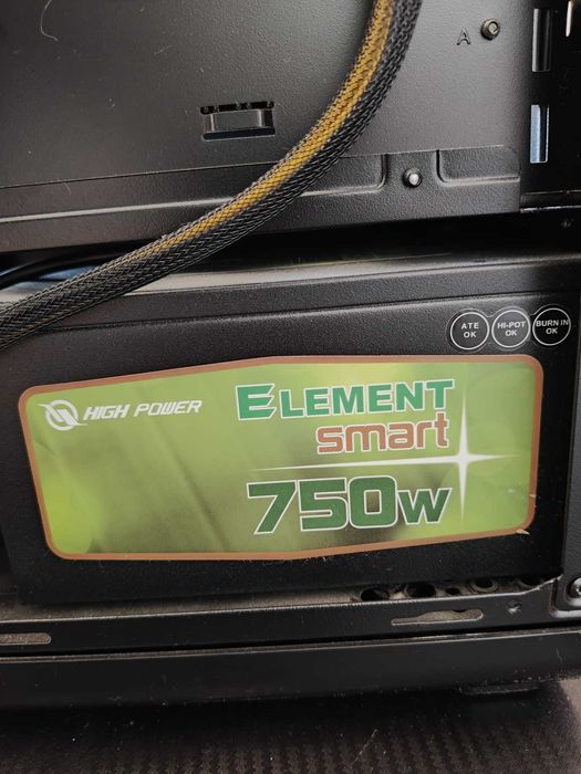 PC I7 4970k + AIO  | 16GB RAM | SSD 120GB | Z97-Pro Gamer