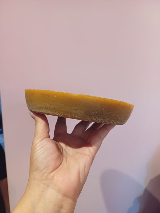 Воск  пчелиный  .