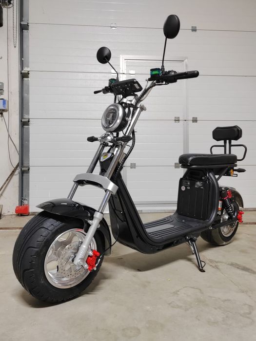 Scuter electric nou Vulcan City