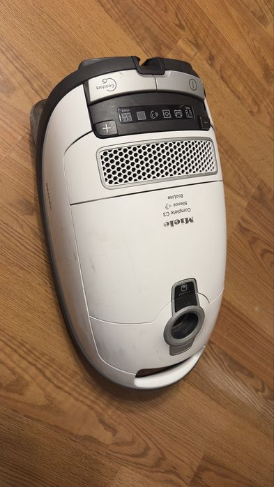 vand aspirator Miele complete C3 defect 150 lei FIX