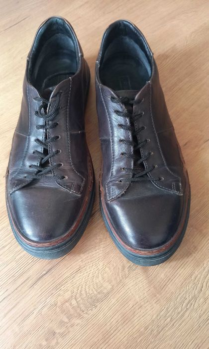 Продавам черни мъжки обувки URBAN-X, размер 44