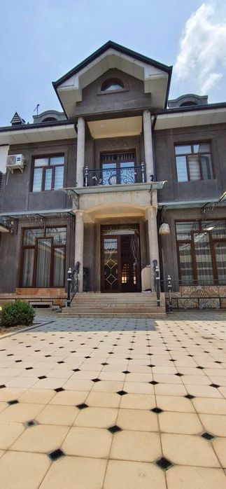 Yangi 16 yillik Bunyodkor mahallada uy sotiladi 2.5 sotiklik