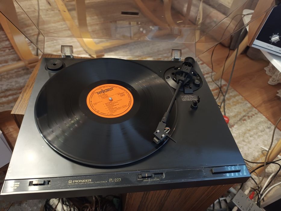 Pioneer pentru piese sau restaurare