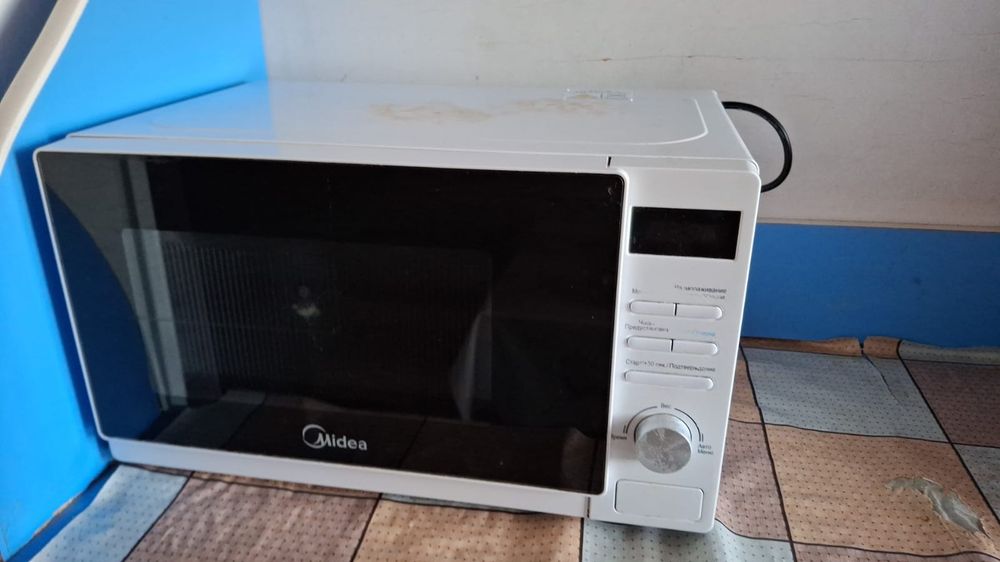 холодильник микровалновка сатам