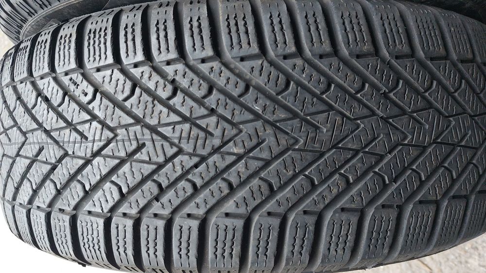Зимни гуми 205 60 16 Pirelli Winter Cinturato 2 броя