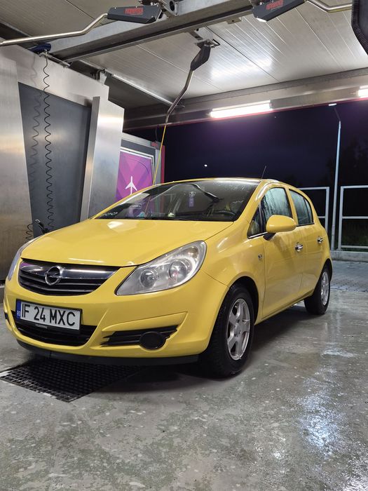Opel CORSA D 1.2 benzina - 2009