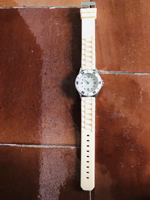 Бял часовник