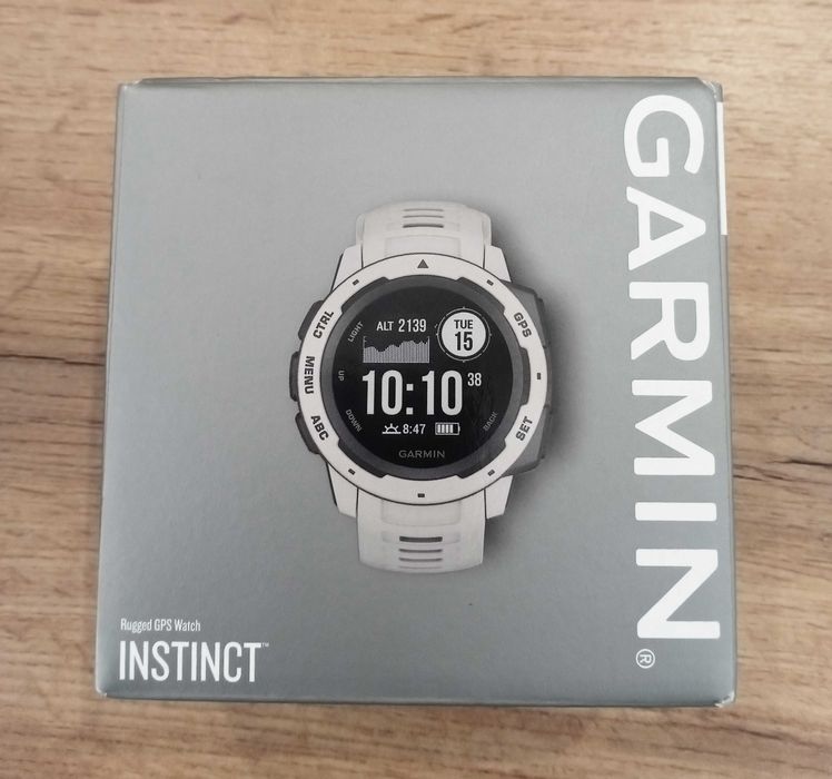 GARMIN Instinct с Гаранция