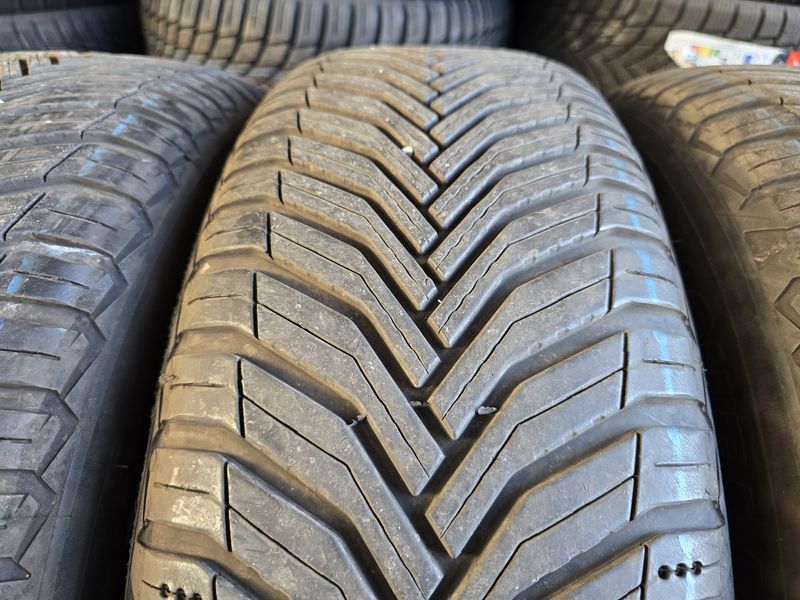 215/65/17 MICHELIN 4бр