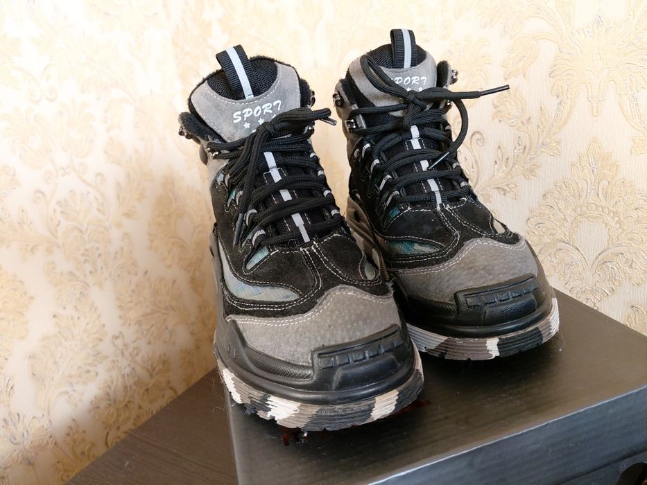Кроссовки  подростковые. Демисезон