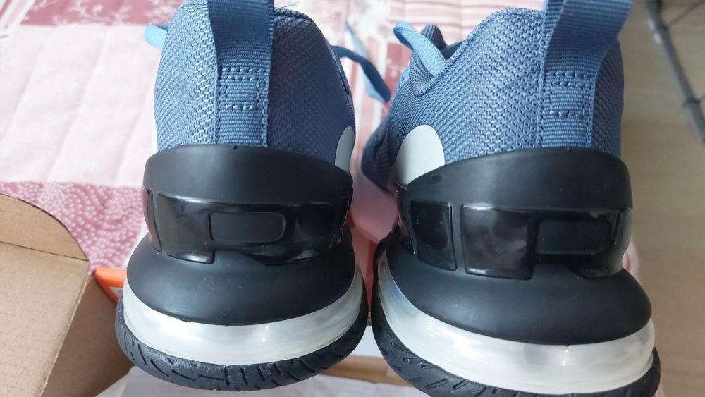 Маратонки AIR MAX