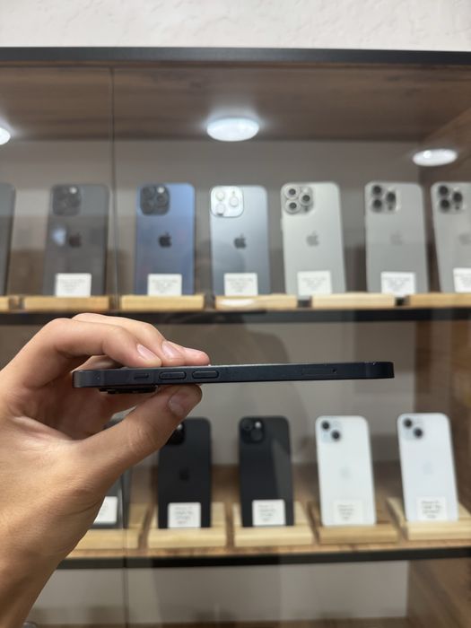 iPhone 14