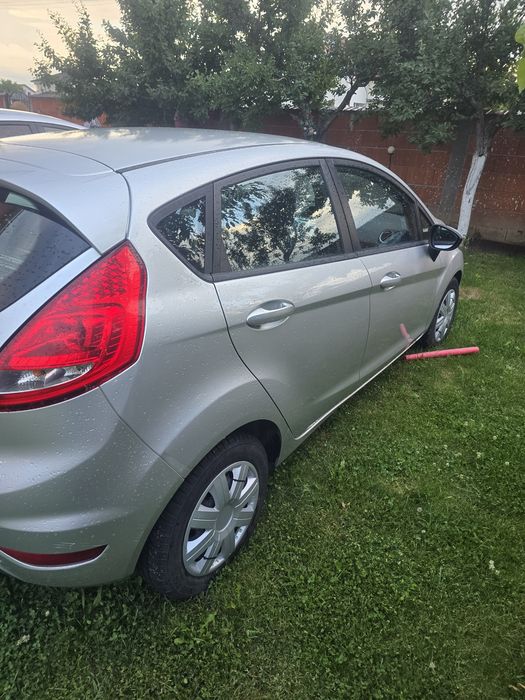 FORD Fiesta 2011 — imagine 3