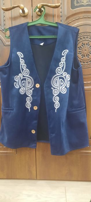 Национальный одежда для наурыз и в той
