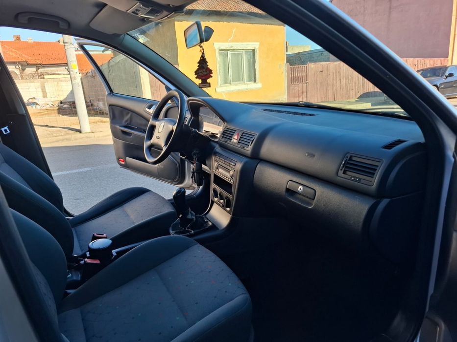 Skoda octavia 1.6 benzina