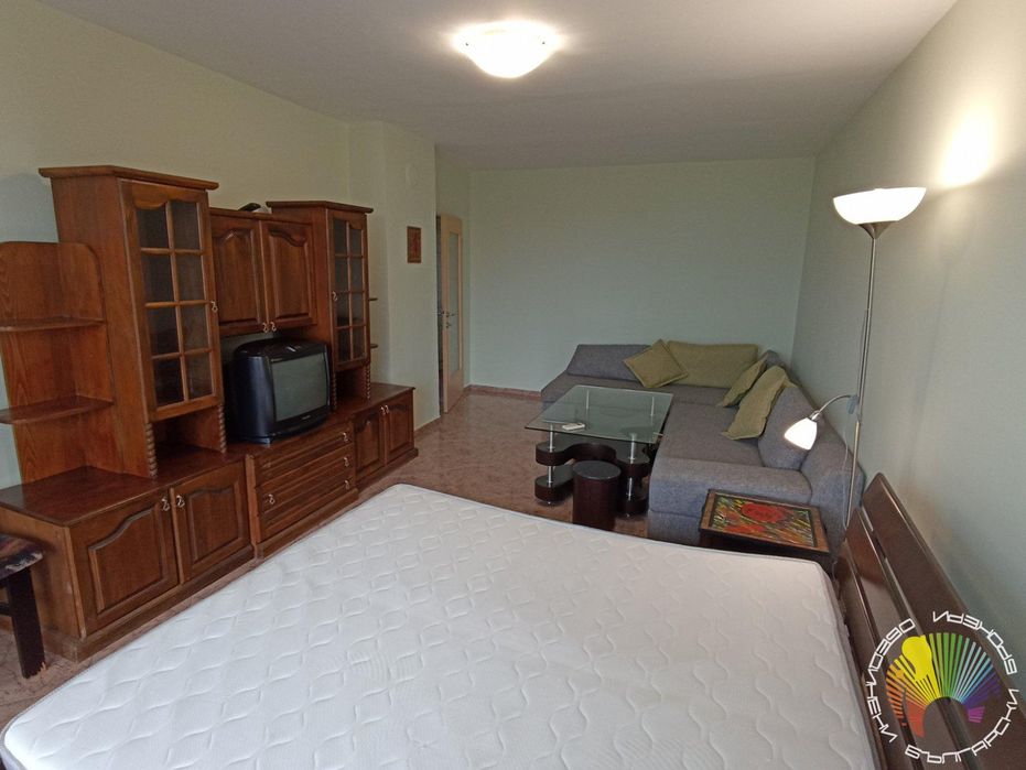 Дава се под наем Двустаен апартамент в Бургас, Изгрев - 66 кв.м за 357 € - Снимка #9