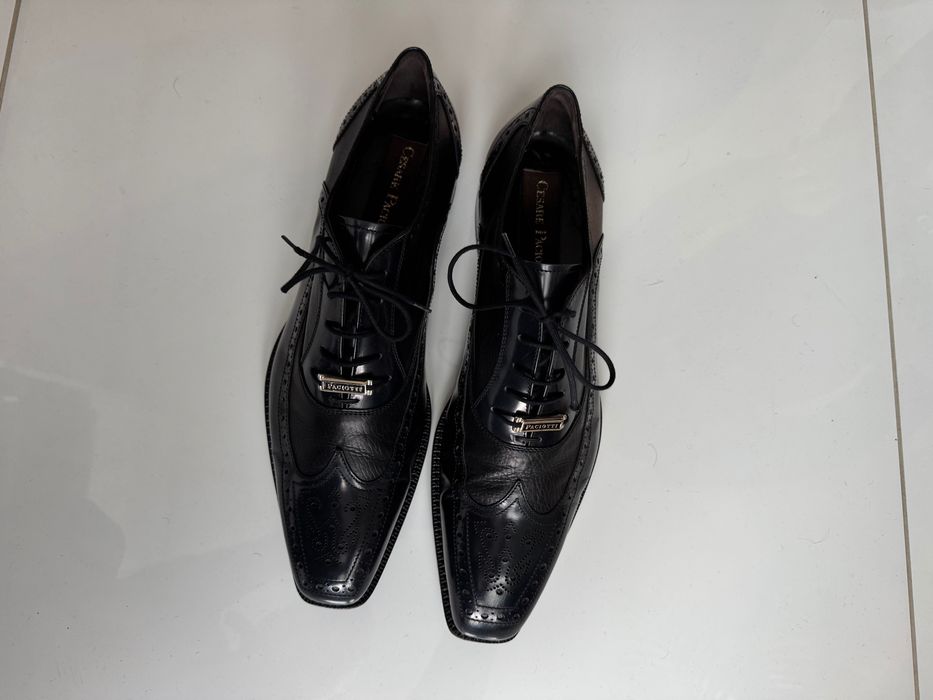 Mалко използвани черни официални обувки