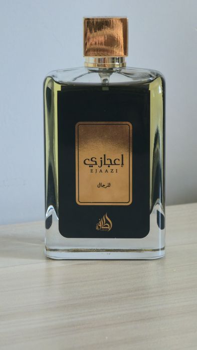 Парфюм Lattafa : Ejaazi