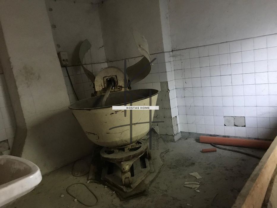 Продава се Къща в Варна, Христо Ботев - 270 кв.м за 198 €/кв.м - Снимка #10