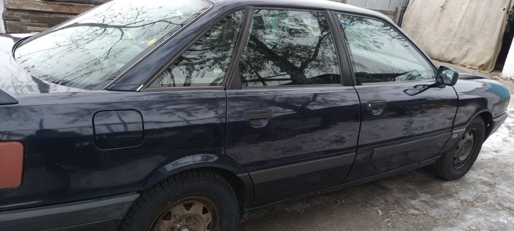 Продам машину. Ауди 80 Б3