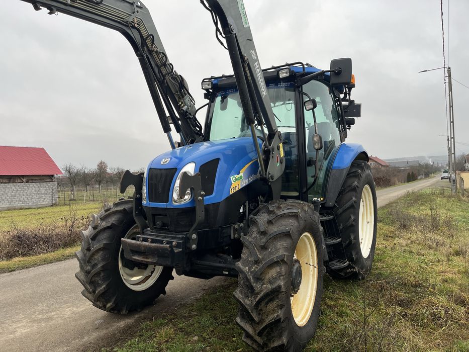 Tractor new holland