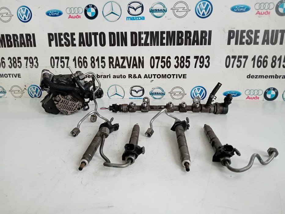 Rampa Injectoare Injectie Toyota Yaris Auris Corolla Verso 1.4 Diesel 23810-33030 Euro 5 Motor 1ND-TV