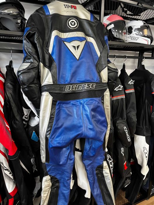 Кожен мото екип DAINESE D-TEC,размер 56-XL ,2 части , протектори