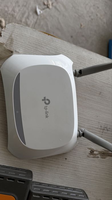 Вайфай роутер, модем и свитч