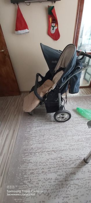 Количка за близнаци