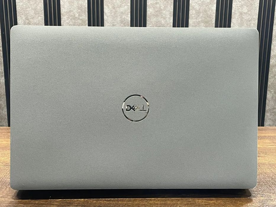 DELL Pro 5510 i7 Gen10, RAM 16Gb, SSD 500gb ,16inch IPS, baterie noua, taste LED