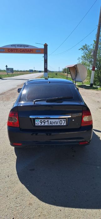Продам приору на полном бодром ходу сел и поехал