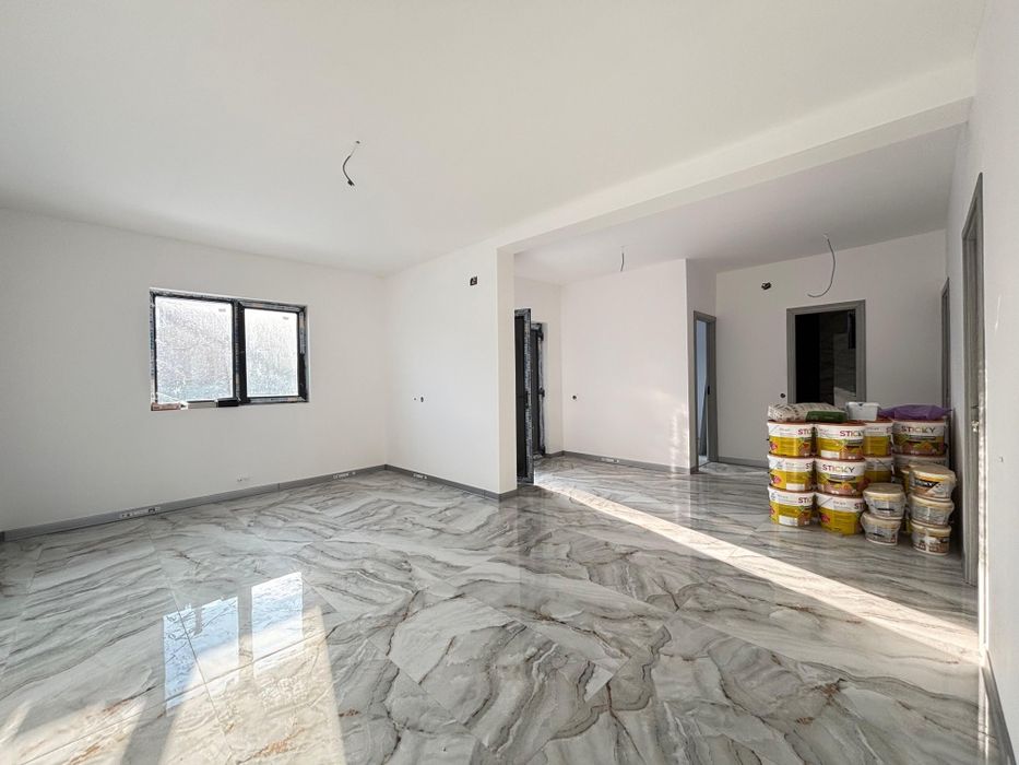 De vânzare Casă la sol și Vilă P+1 în Năvodari