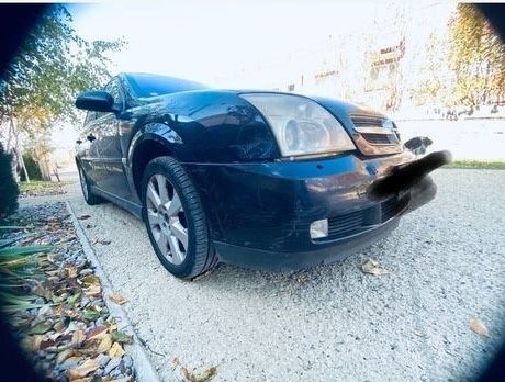 Piese din dezmembrari Opel Vectra C Sedan negru 1.9cdti Z19DTH
