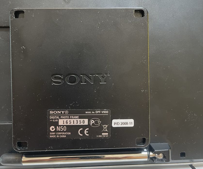 Цифровая фоторамка продаю