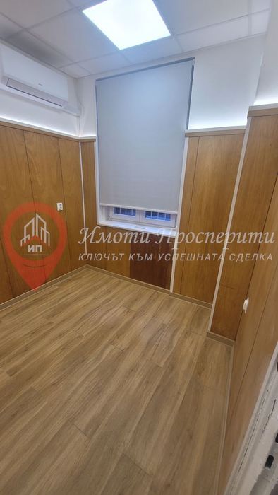 Офис в София-Център площ 10 цена 160 - снимка 2