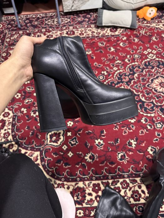 Ботфорты чулки демисезонные на высоком каблуке