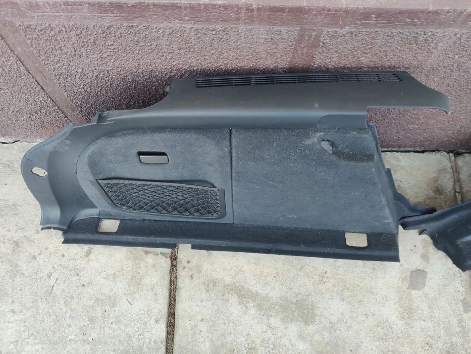 Protectie laterale portbagaj stanga / dreapta Seat Exeo Audi A4 B6 B7 Break  8E9863879M / 880