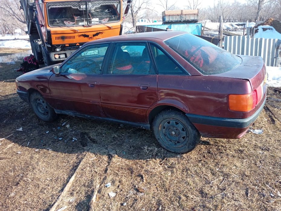 Продам Ауди 80 на ходу