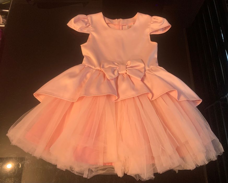 Прекрасна рокля 116 ръст