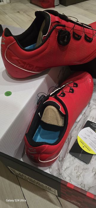 Нови шосейни обувки Spiuk aladama