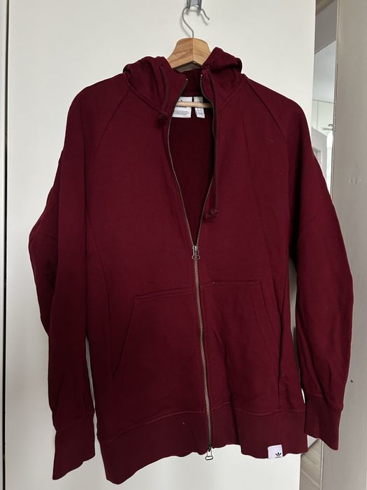 Адидас спортно връхно