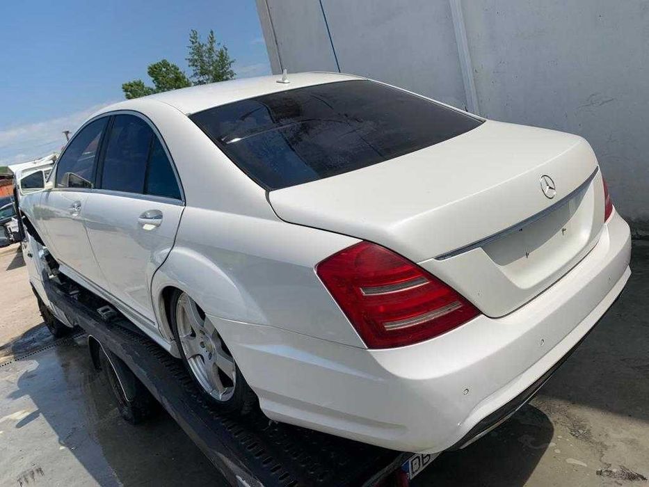 Dezmembrez mercedes s class w221 s350 euro 6-ad blue-4 matic AMG