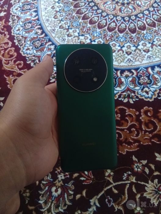 Huawei nova 12 i