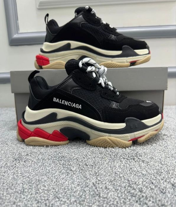 Balenciaga Triple S
