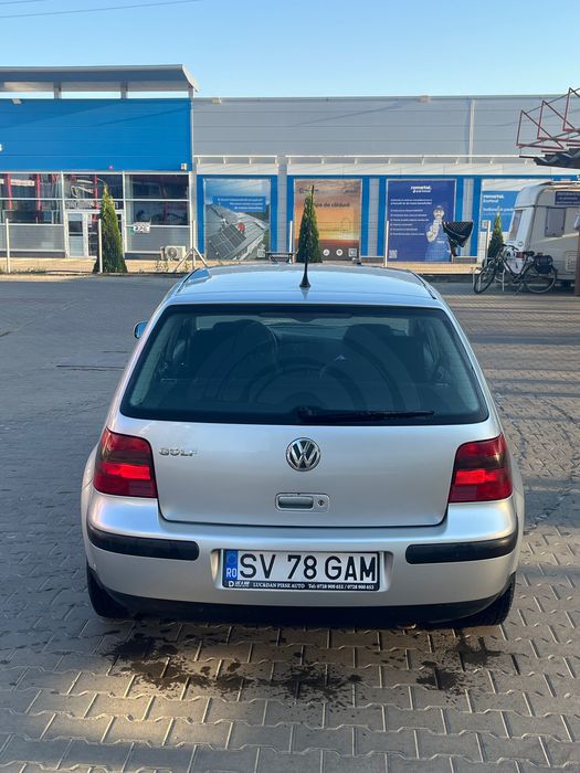 Volkswagen Golf 2002 benzină, 1.207 € — imagine 4
