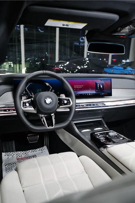 BMW 760 2025 — 5
