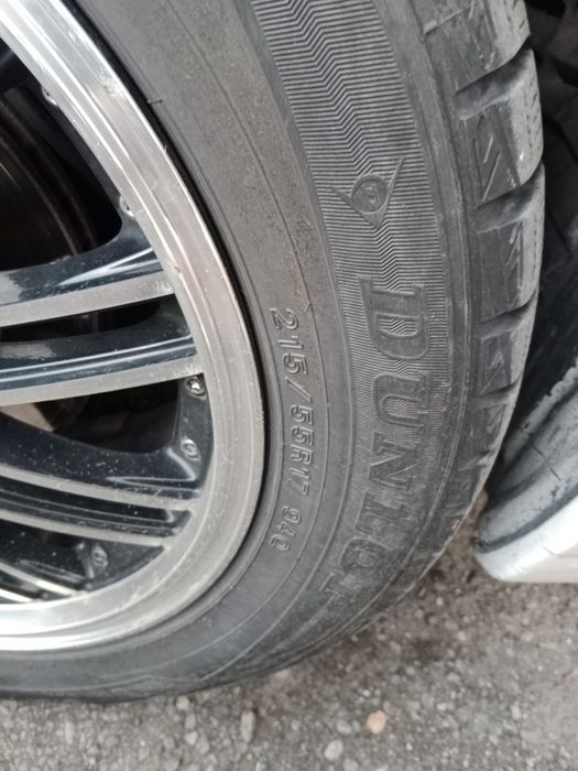 Титановый диск с зимней резиной