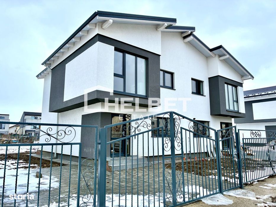 Casă/Duplex/Sânpetru/Curte